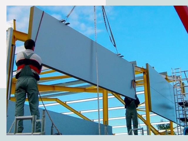 Монтаж сэндвич-панелей в Серове от 612 руб.